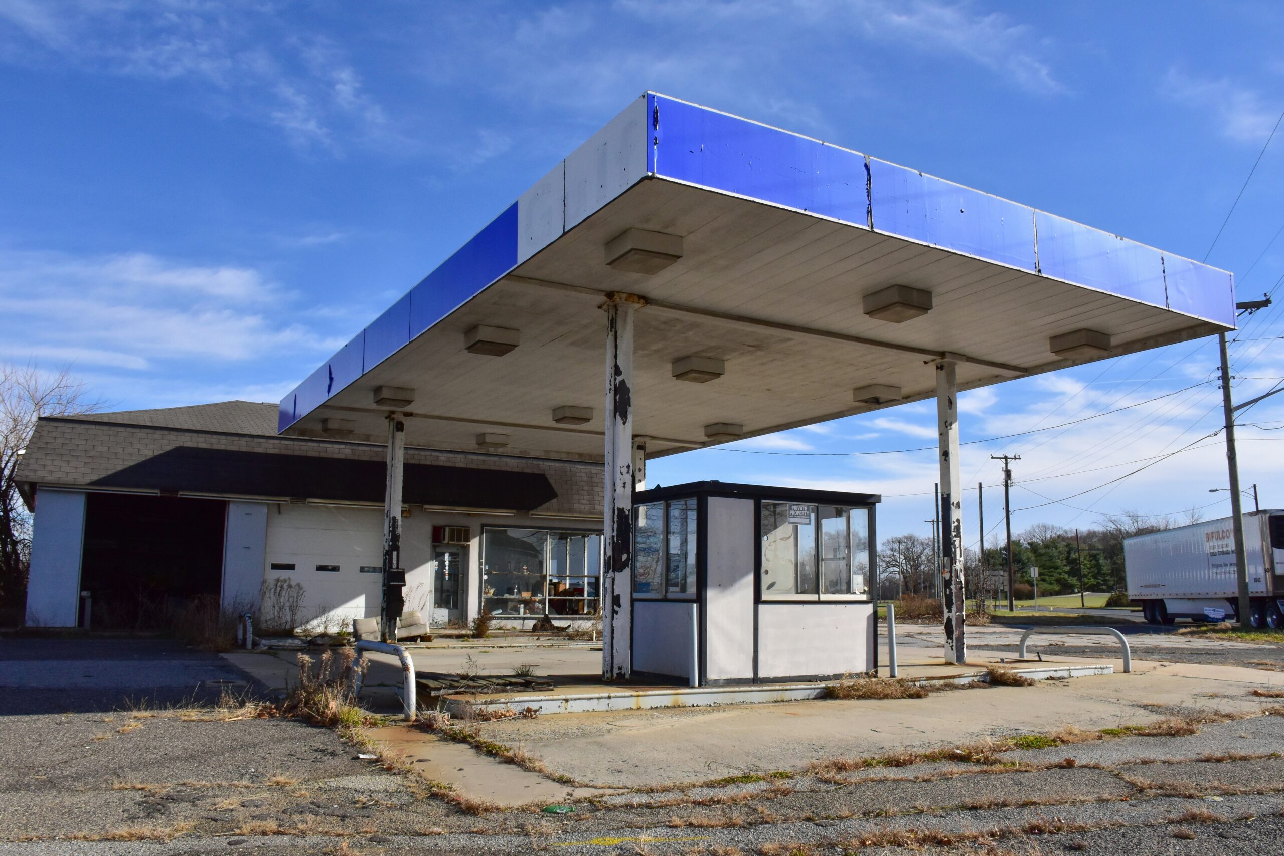 Understanding the Fluctuation of Gas Prices in Edmonton
